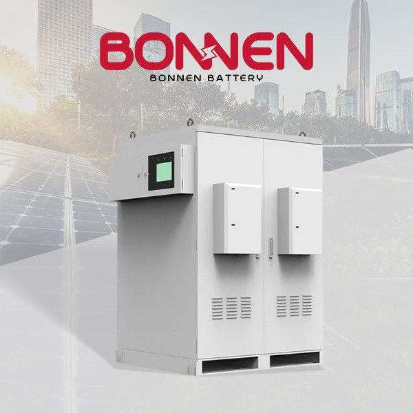 Système de stockage de batteries commerciales à haute tension 100 kW Stockage de batteries solaires photovoltaïques commerciales