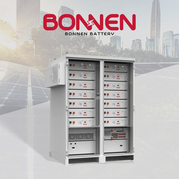 Système de stockage de batteries commerciales à haute tension 100 kW Stockage de batteries solaires photovoltaïques commerciales
